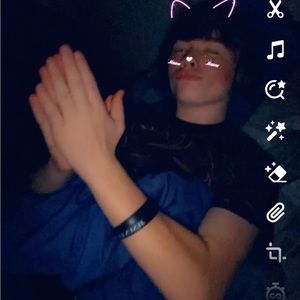 Meet your Posher, Bladin